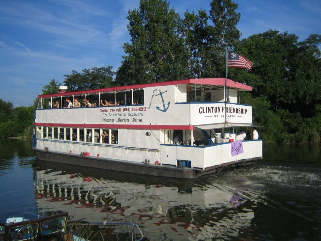 Clinton River Cruises