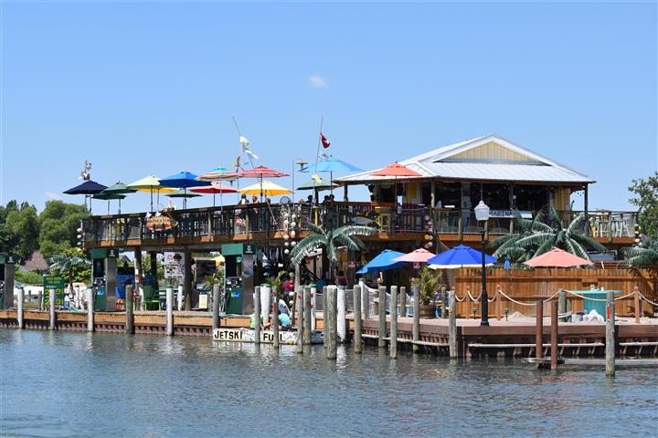 lake st clair yacht rental